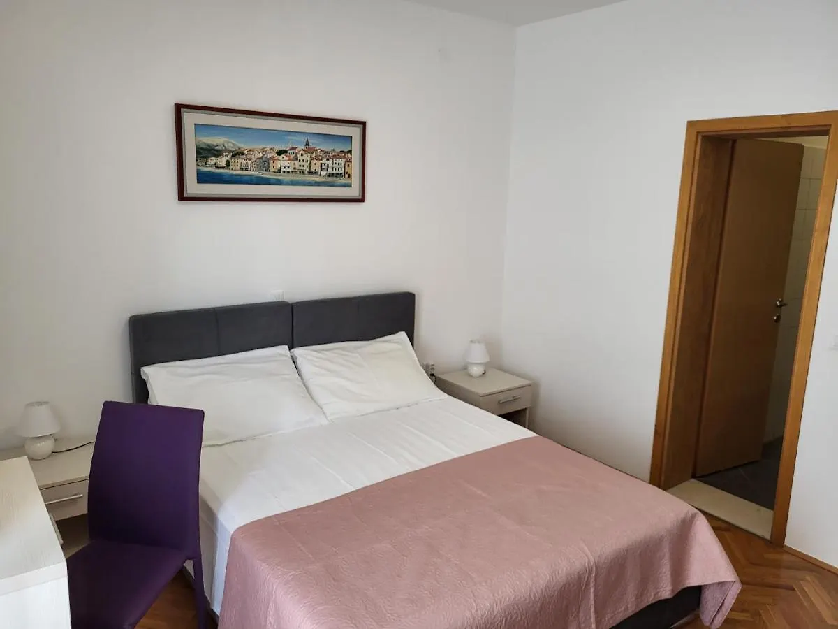Apartments And Rooms Iva Pag Town Horvátország