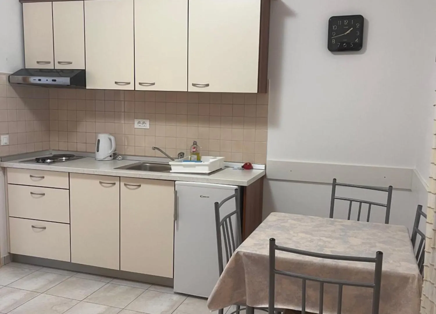 Apartments And Rooms Iva Pag Town
